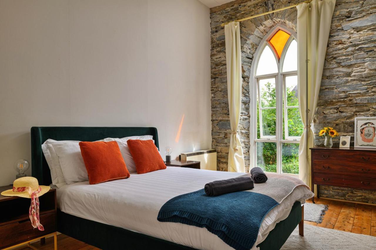 Finest Retreats - Luxury Converted Chapel With Hot Tub & Games Room Dinas Mawddwy Εξωτερικό φωτογραφία