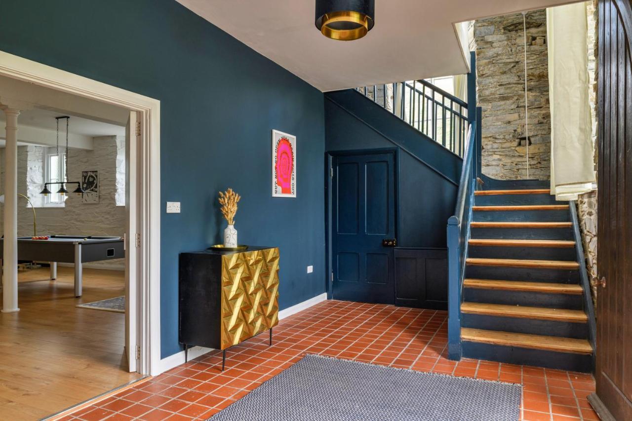 Finest Retreats - Luxury Converted Chapel With Hot Tub & Games Room Dinas Mawddwy Εξωτερικό φωτογραφία