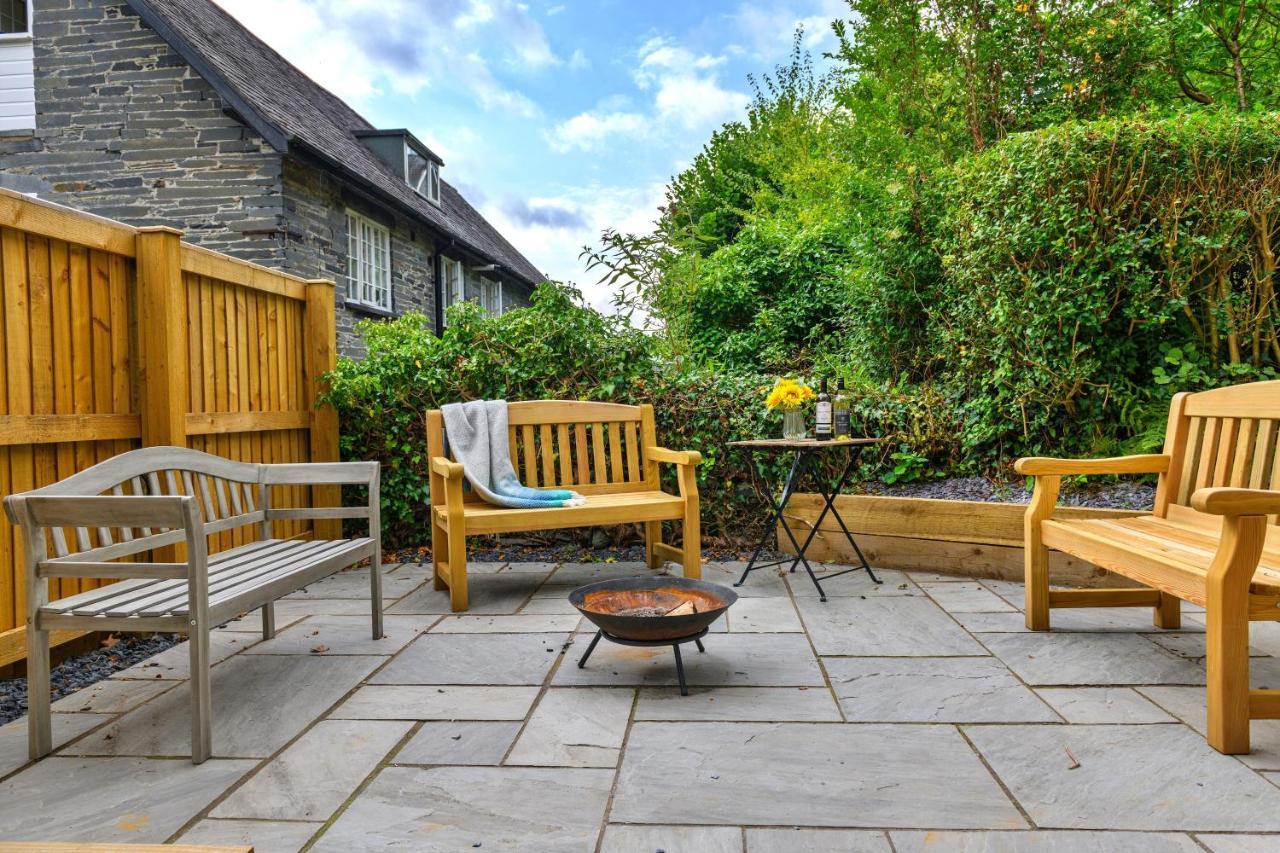 Finest Retreats - Luxury Converted Chapel With Hot Tub & Games Room Dinas Mawddwy Εξωτερικό φωτογραφία